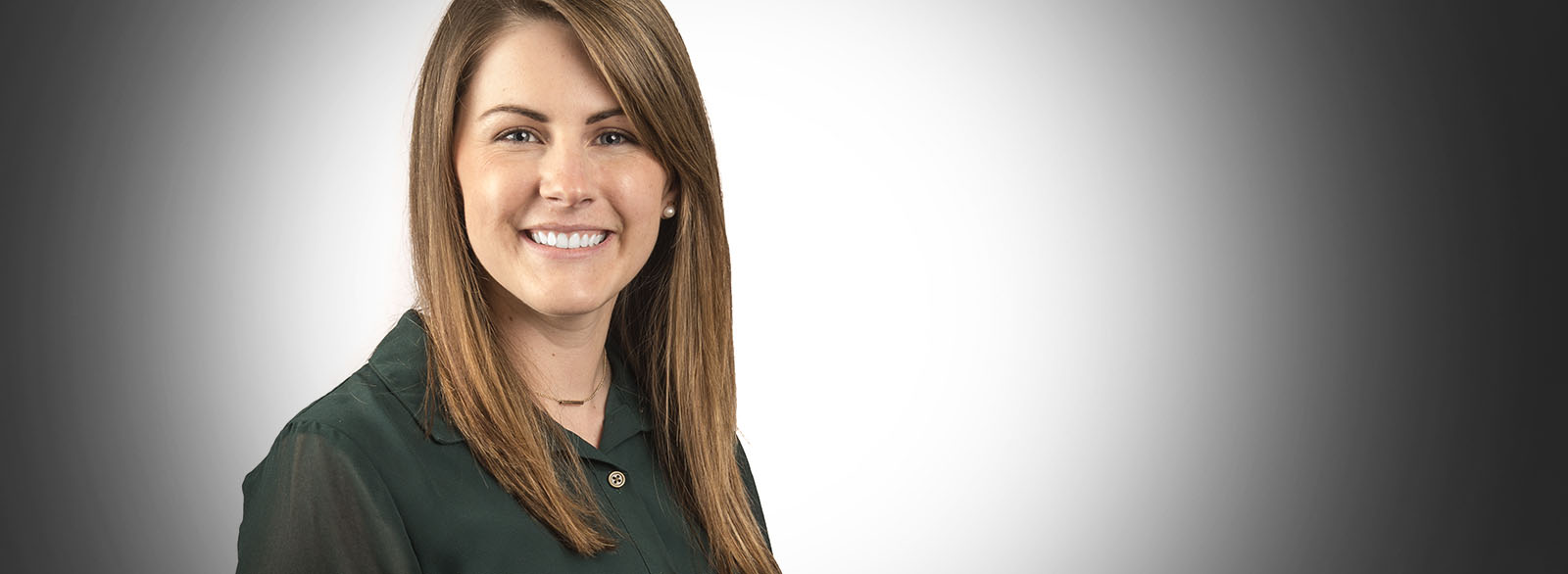 20180913ErinColeMD_5344_al-meet Doctor Erin Cole portrait